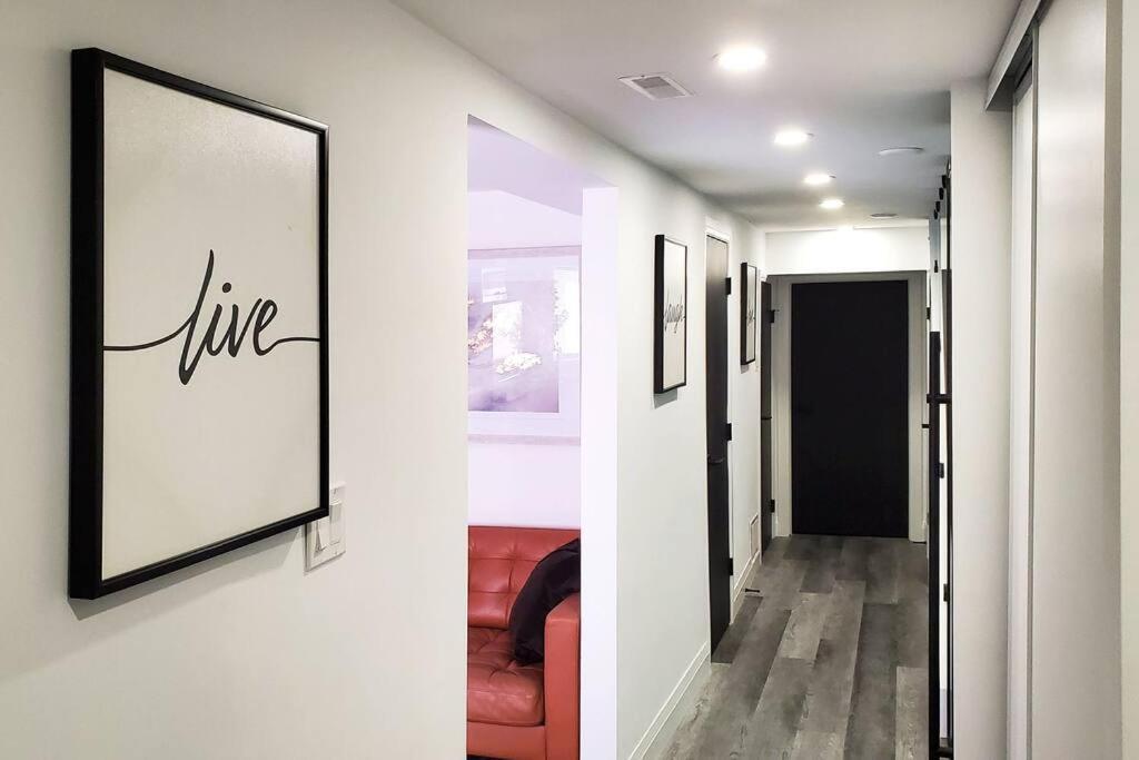 Renovated Guest Suite Near The Lake & High Park In Toronto! Buitenkant foto